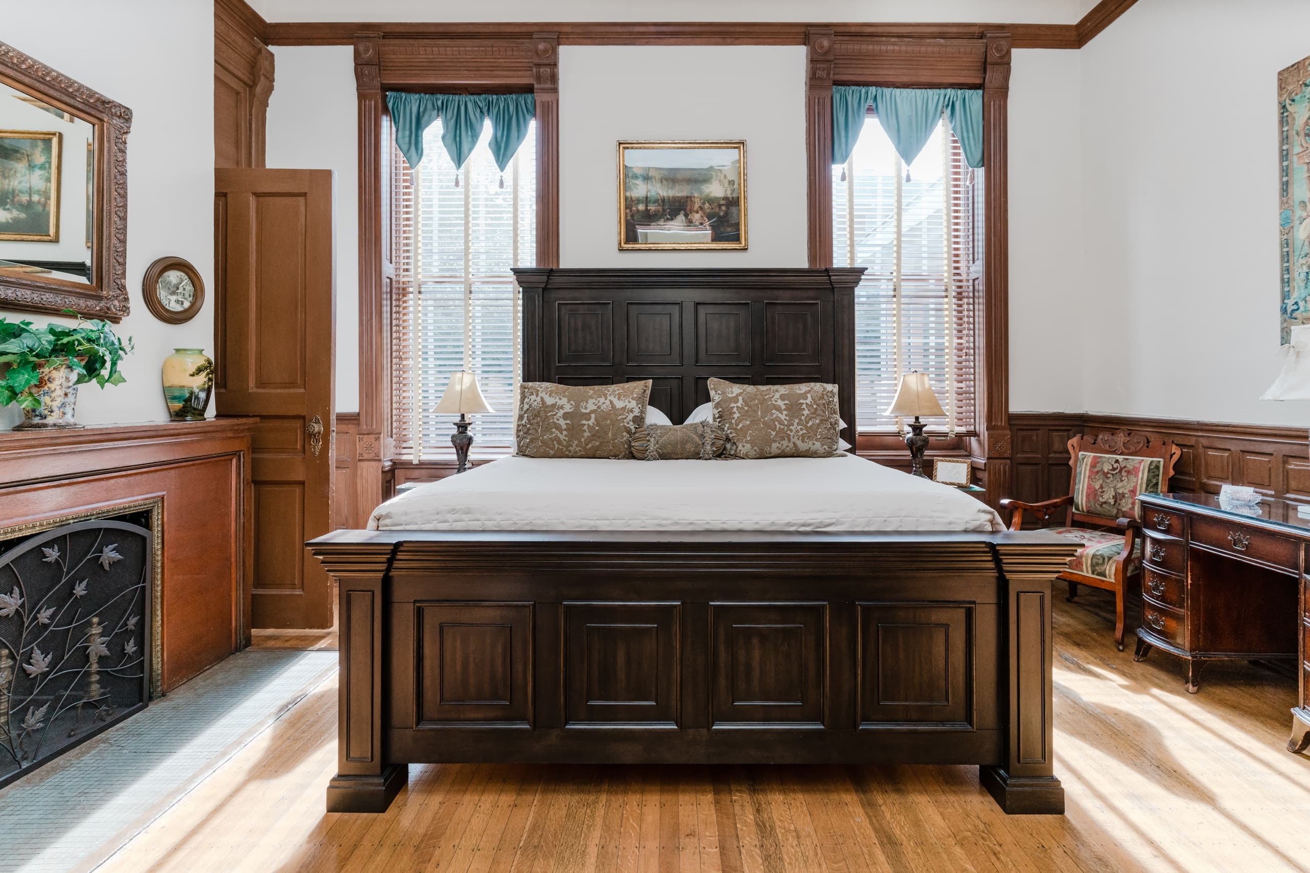 Historic Charm with Modern Comfort at The Watkins Room in Chattanooga