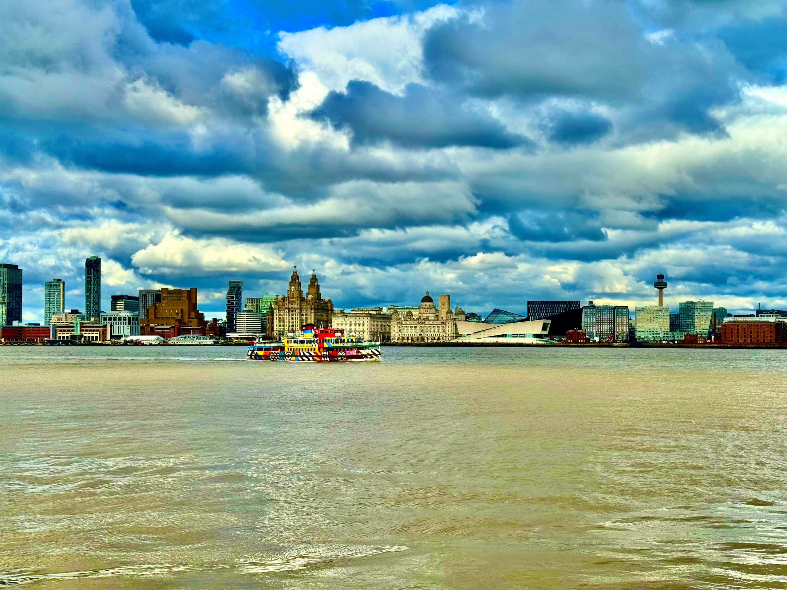 Half-Day Liverpool Panoramic City Tour — Private Luxury Beatles and Waterfront Highlights