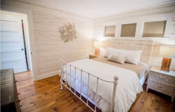 Experience Coastal Serenity at Turnstone Cottage in Southwest Harbor, Maine