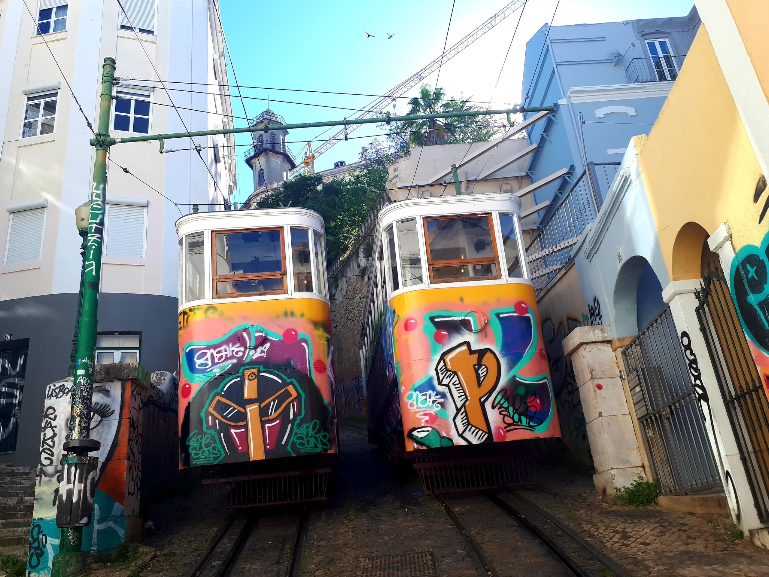 Lisbon Street Art Walk with Lisbon Street Art Tours