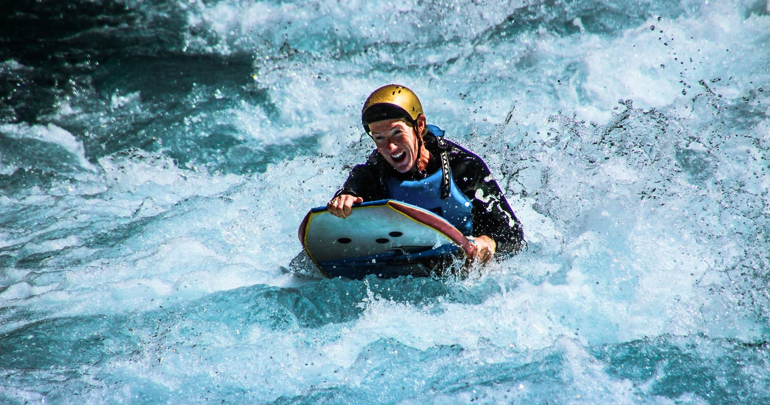 Conquer Queenstown’s Kawarau River: The Ultimate River Surfing Adventure