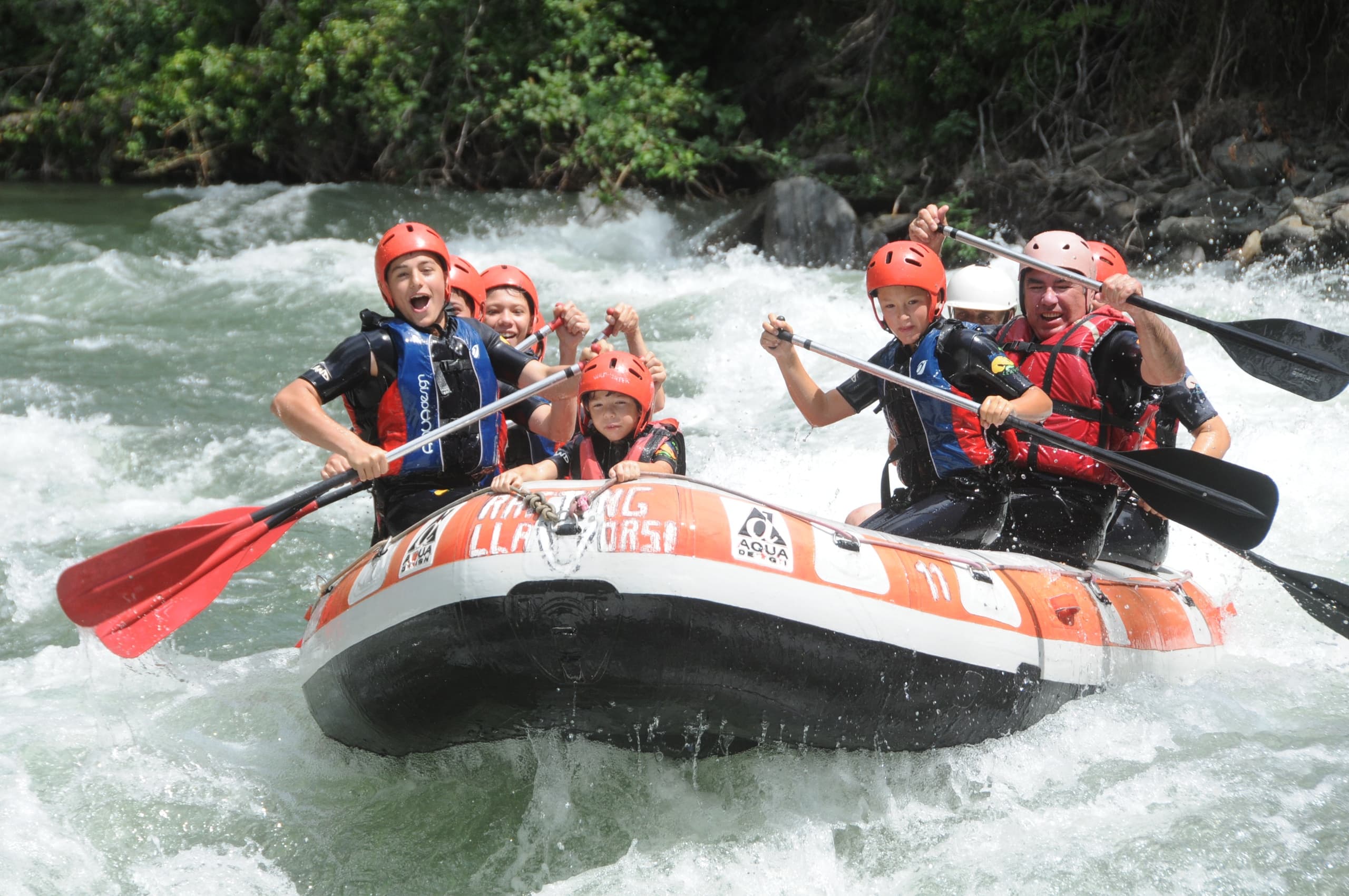 Family Adventure in the Pyrenees with Pirineus Parc Aventura