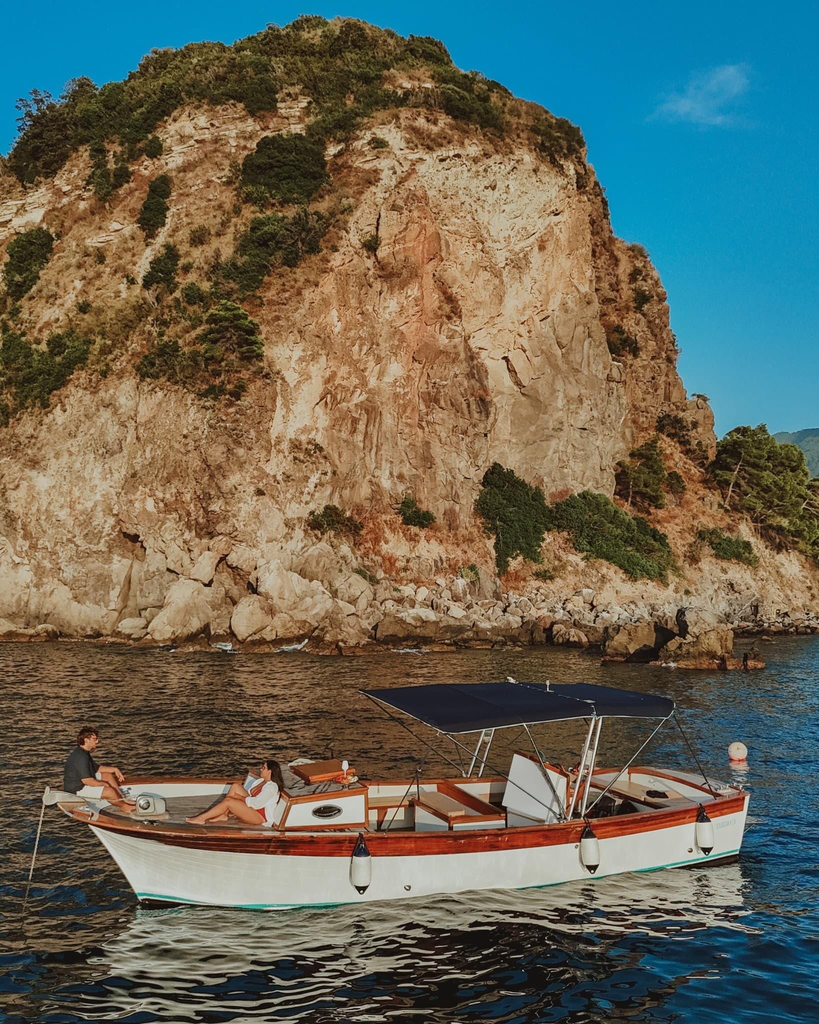 Private Procida Island Tour from Forio: Full-Day Boat Cruise with Lunch & Castello Views