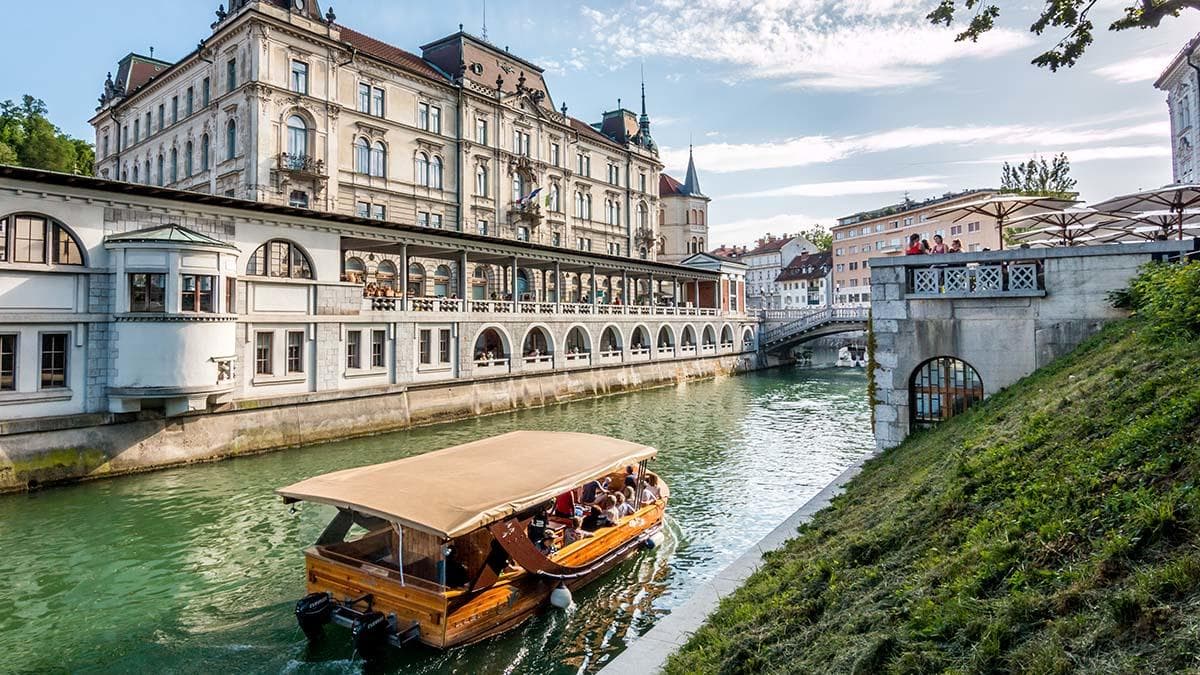 Ljubljana’s Barka Ljubljanica: Classic Boat Rides in Slovenia