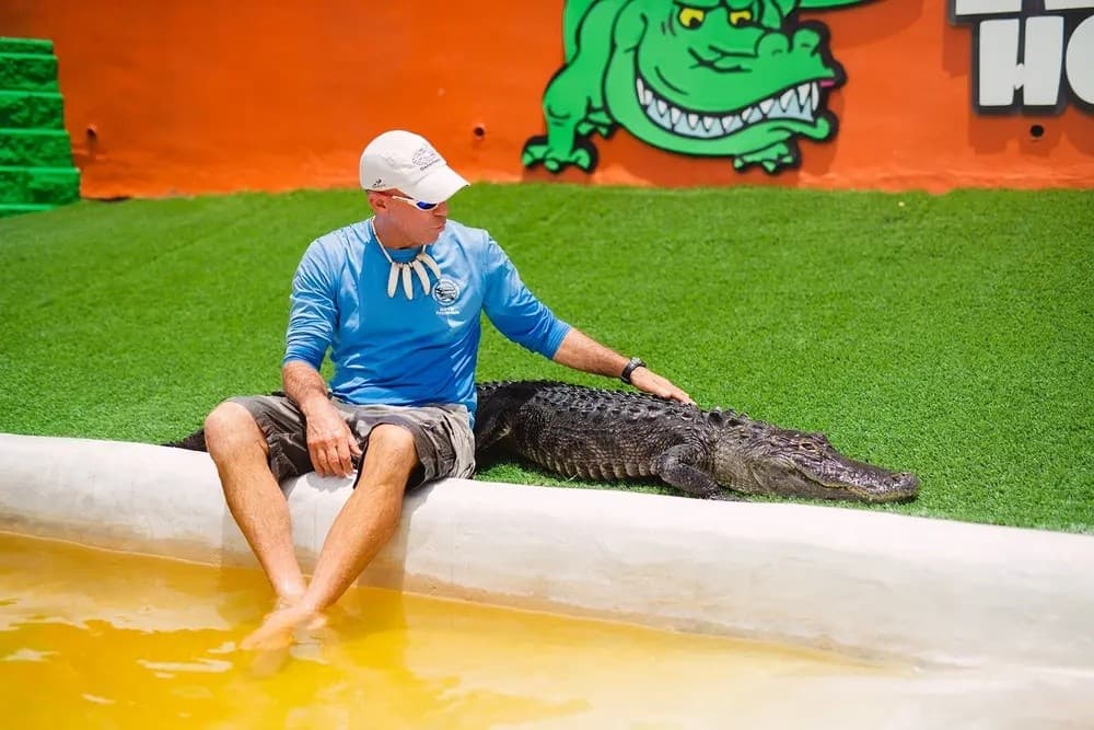 Everglades Airboat Tour and Gator Boys Alligator Presentation in Fort Lauderdale photo 2