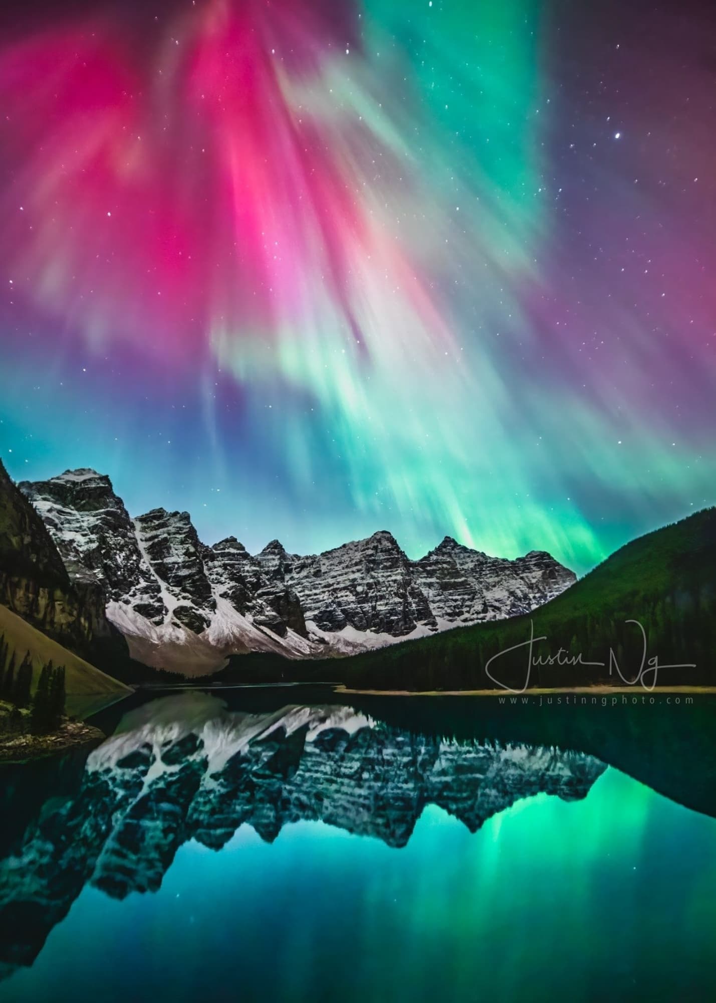 Night Adventure & Aurora Chasing with Canmore Travel Corp.