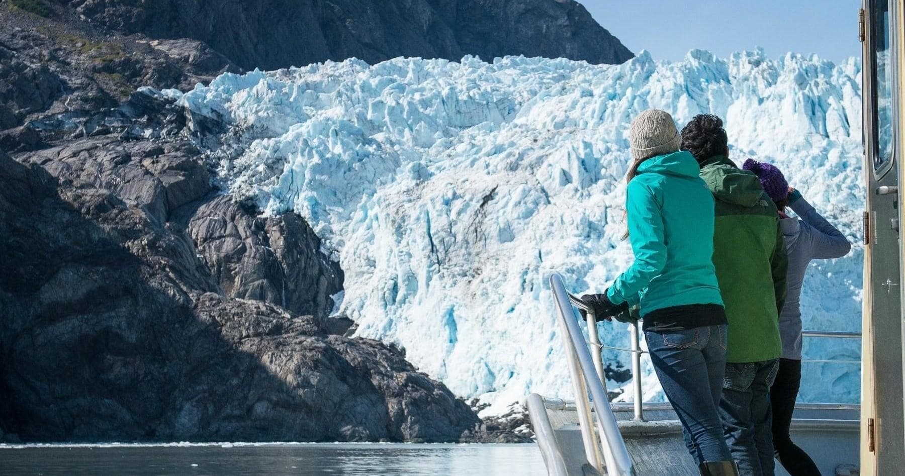 Major Marine Tours: 8.5-Hour Northwestern Fjord Cruise