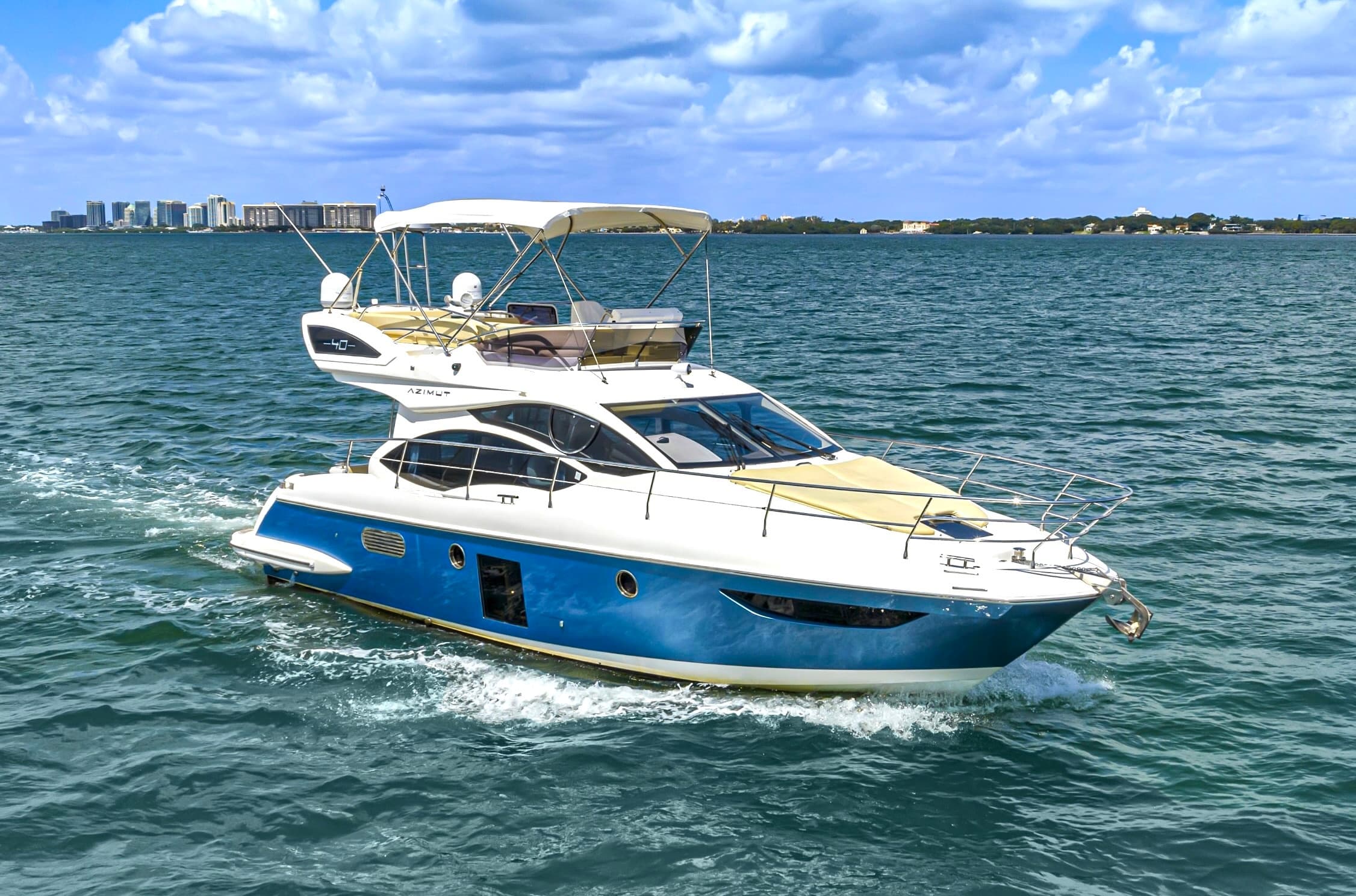 Luxury Yacht Charter with Miami Boat Experts in Miami Beach