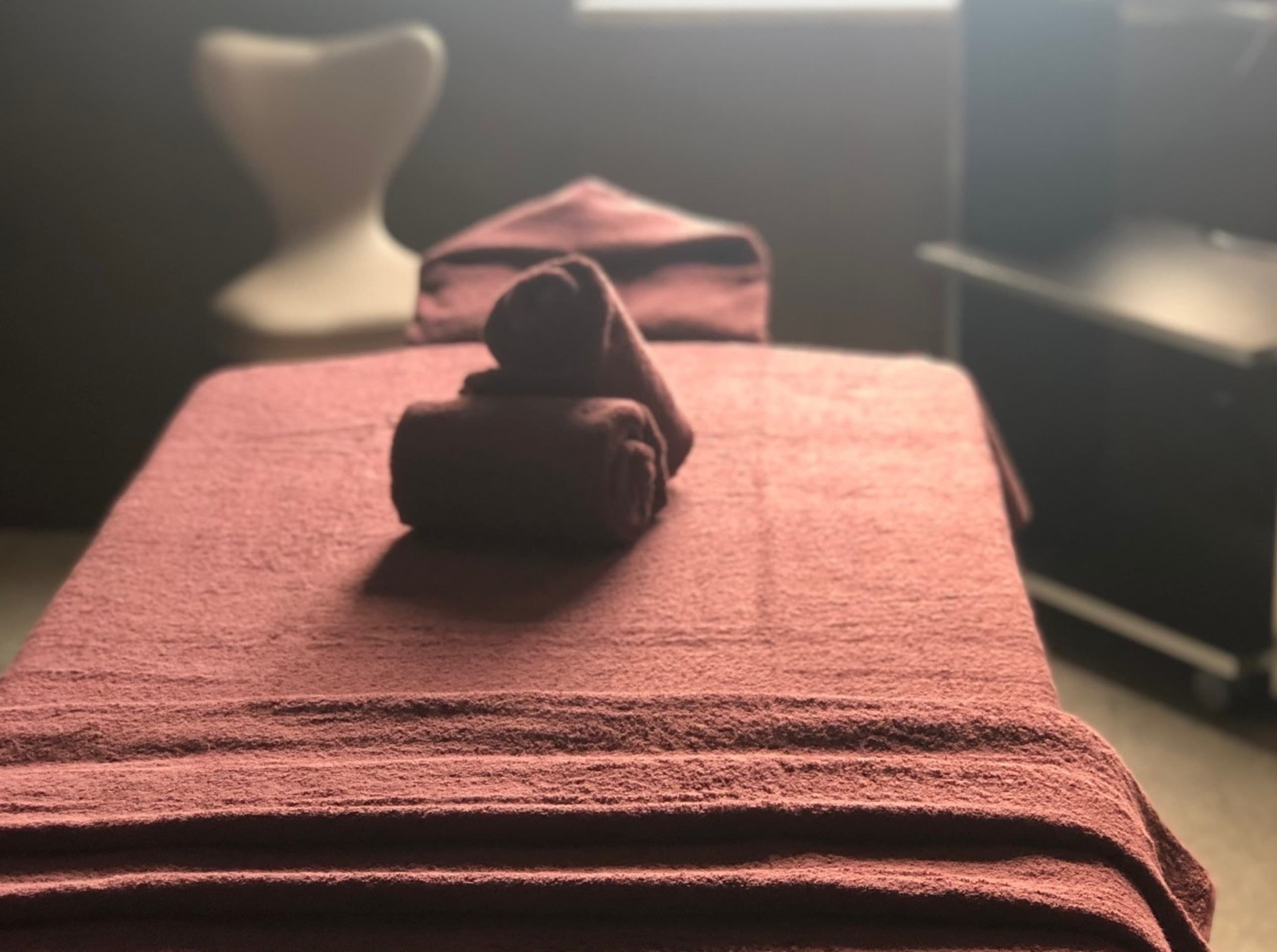 Relaxing Head Massage at Quinta da Pacheca in Lamego