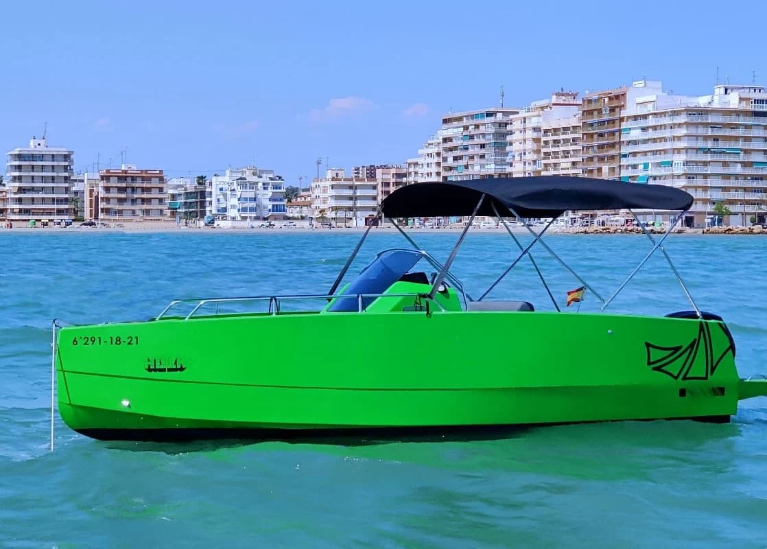 Nuva Hulk Boat Rentals by Seatravel in Santa Pola