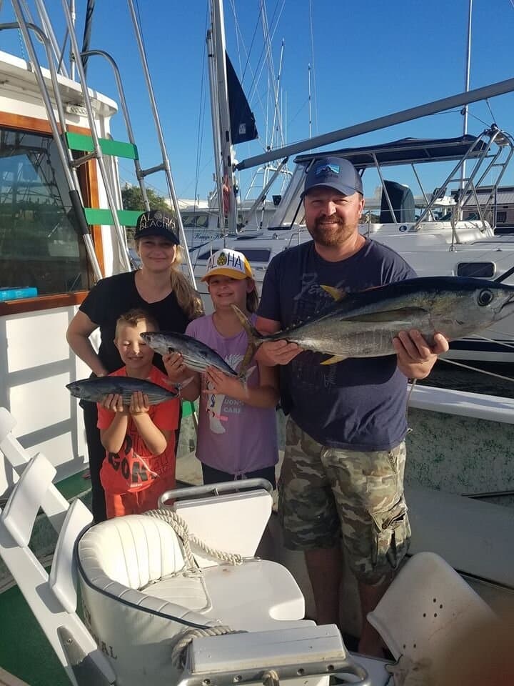 4 Hour DELUXE Kauai Sportfishing Tour