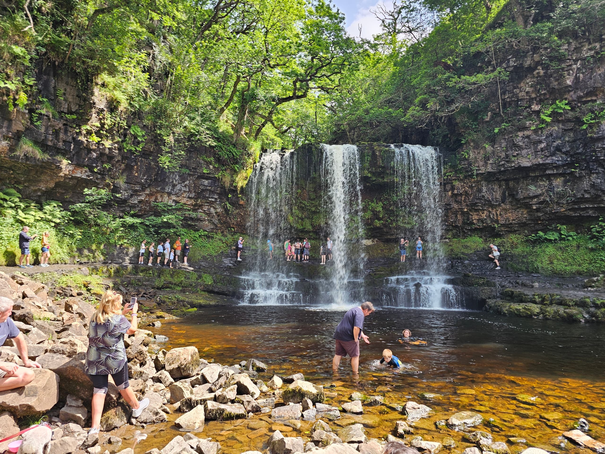 Four Waterfalls Guided Hike from Cardiff: Waterfall Country in the Breacon Beacons photo 2