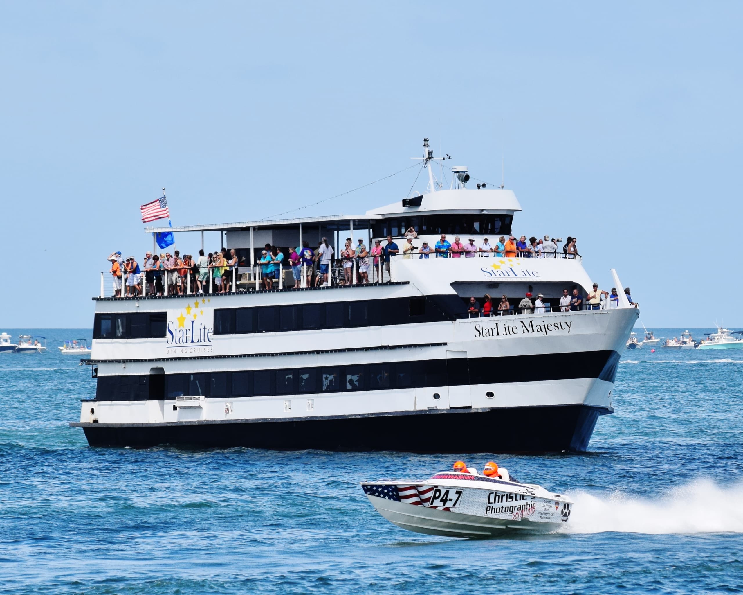 StarLite Majesty Yacht Cruise: Offshore Racing in Clearwater