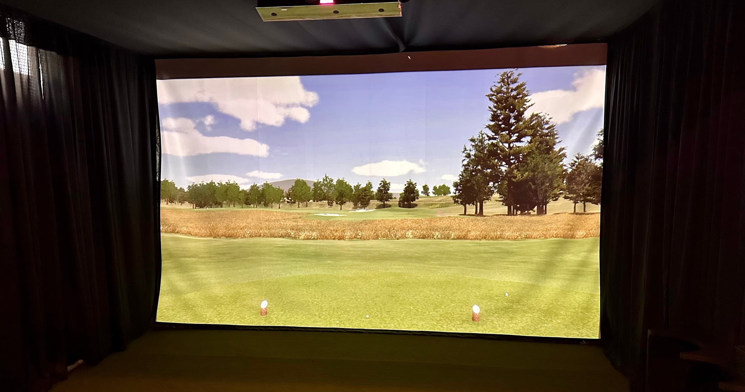 Indoor Golf Experience at Poole’s Clubhouse in Spokane
