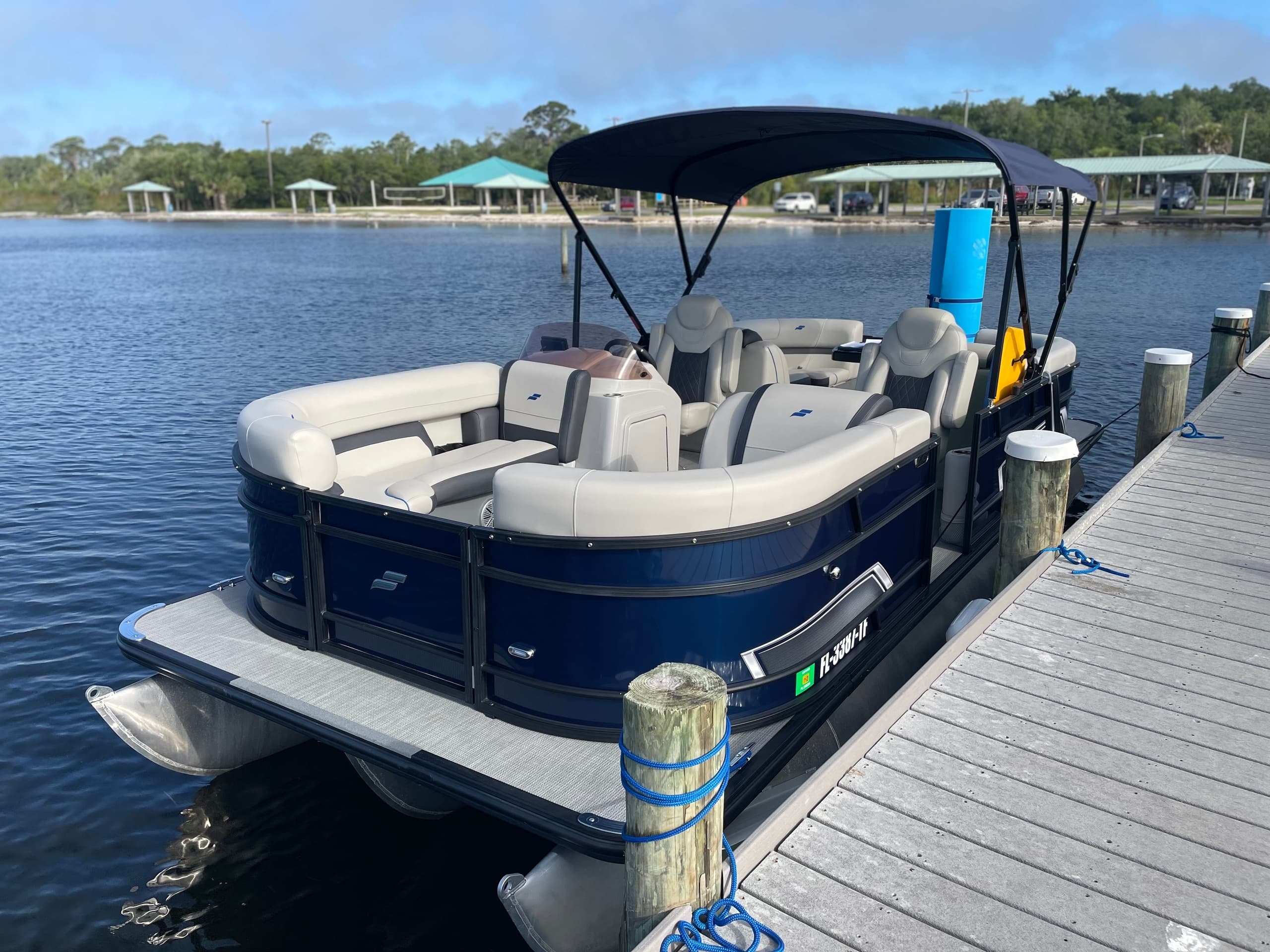 Half Day Tritoon Rentals with Gulf Coast Pontoon Rental