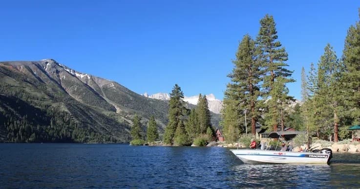 Twin Lakes Resort fleet