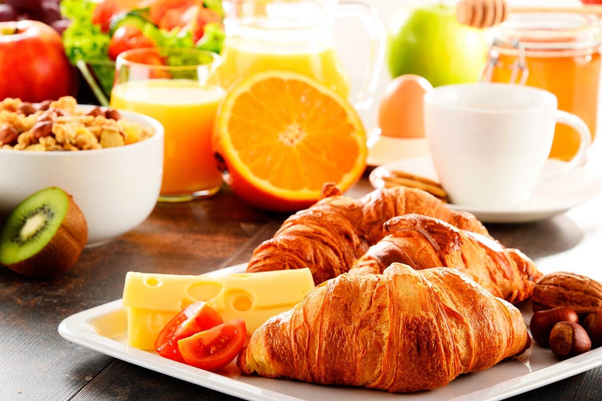 Sailing Breakfast with BDA Sailling in Barcelona