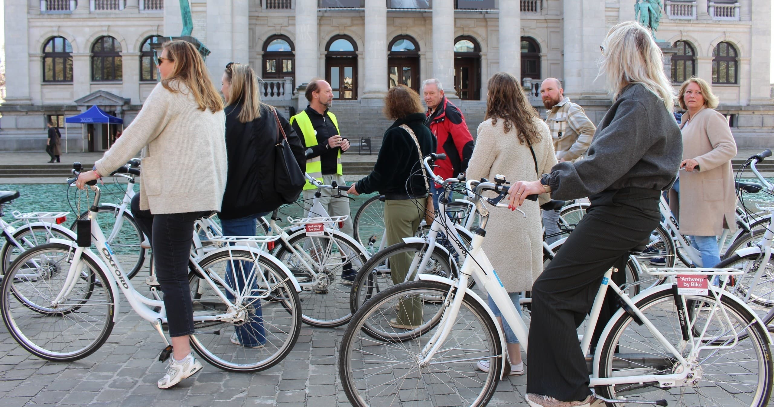 Explore Antwerp by Bike: A Two-Hour Rental for City Adventure
