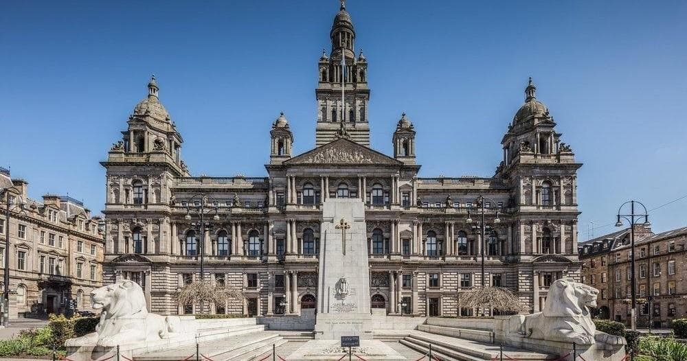 City Walking & Driving Tour of Glasgow by Designer Tour Scotland