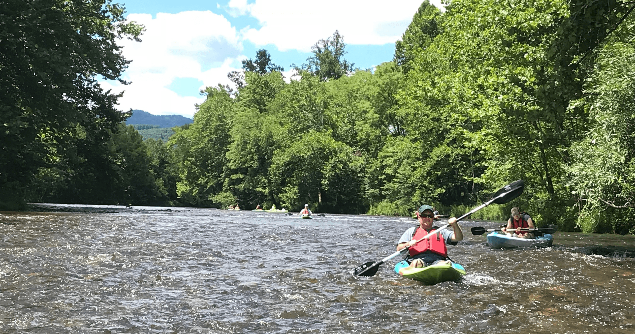 Explore the Jackson River: Family-Friendly Paddle Trip from Petti Coat Junction to Intervale