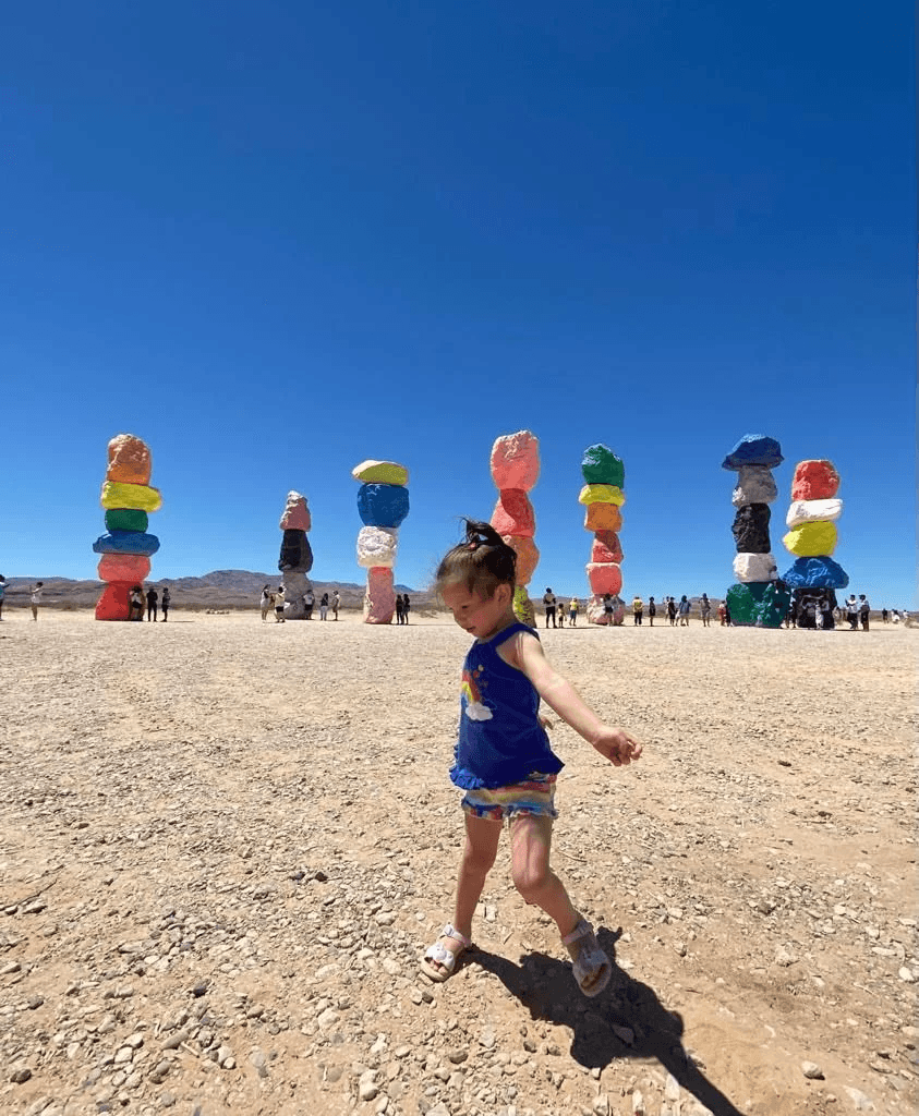 Iconic Las Vegas Landmarks with Vegas Tours & Rides