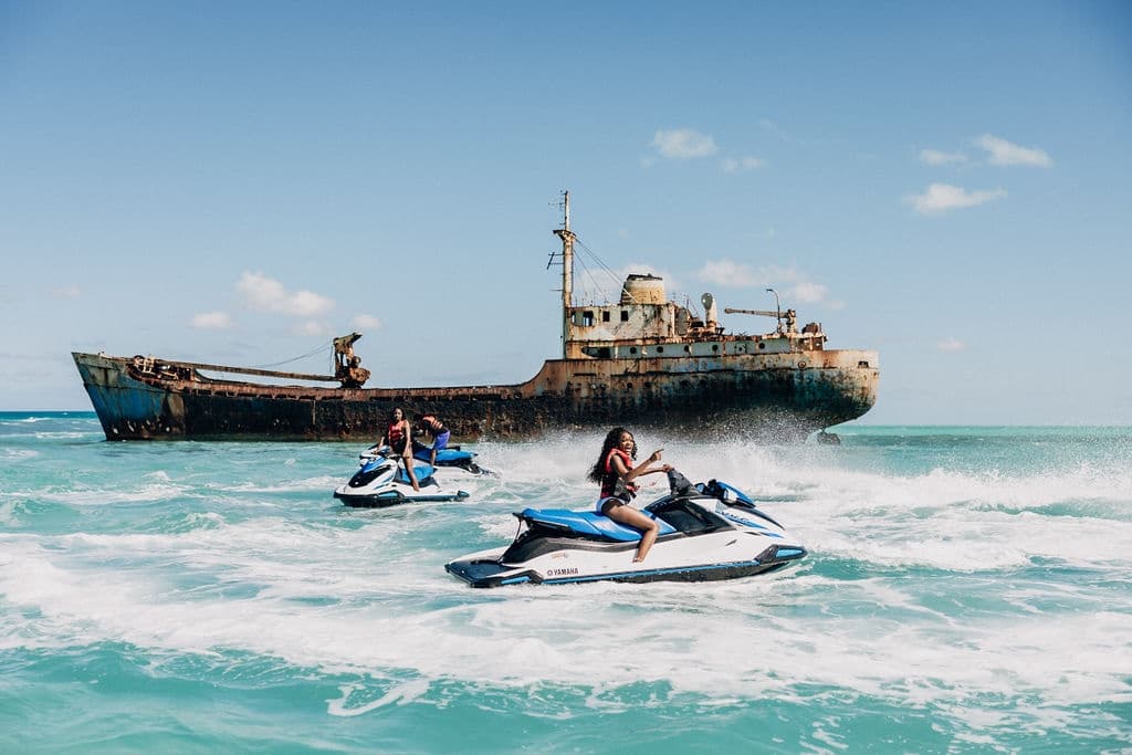Turquoise Thrills: 1 Hour Jet Ski Tour from Blue Haven Marina