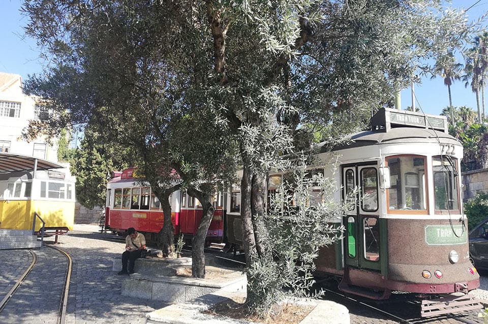 Lisbon Land Adventures: Alfama District Walking Tour