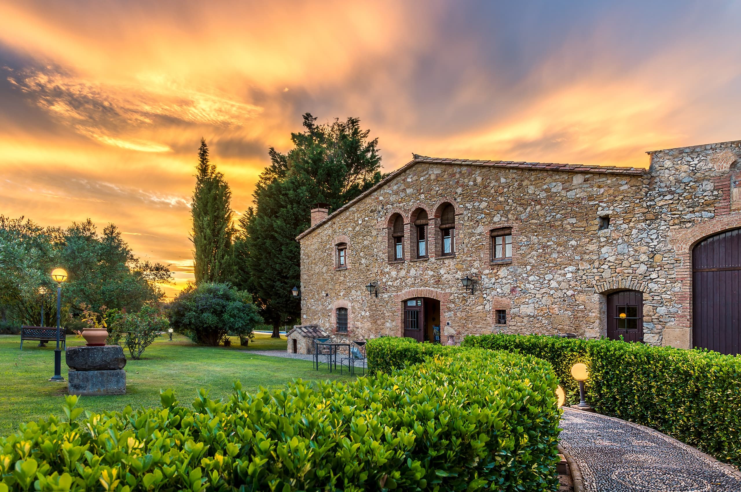 Hot Air Balloon Adventure with Globus Empordà in Girona