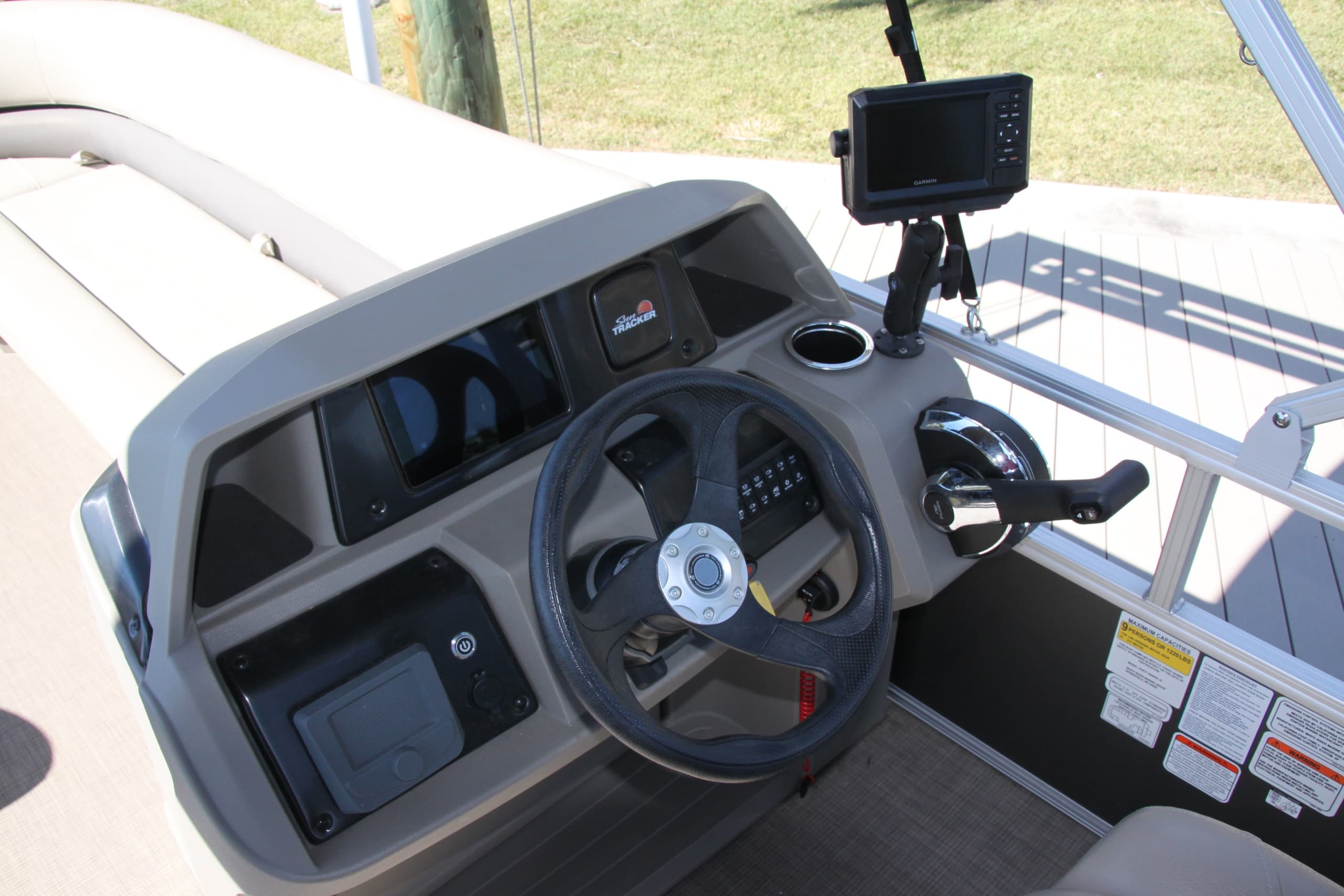 Sun Tracker 75HP Pontoon Rental in Cape Coral 20ft Pontoon for Groups photo 4