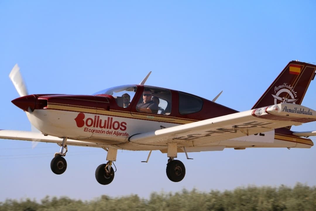 Experience Flight Like Never Before: Virtual Airbus A320 Simulator + Real Socata TB-9 Flight near Sevilla