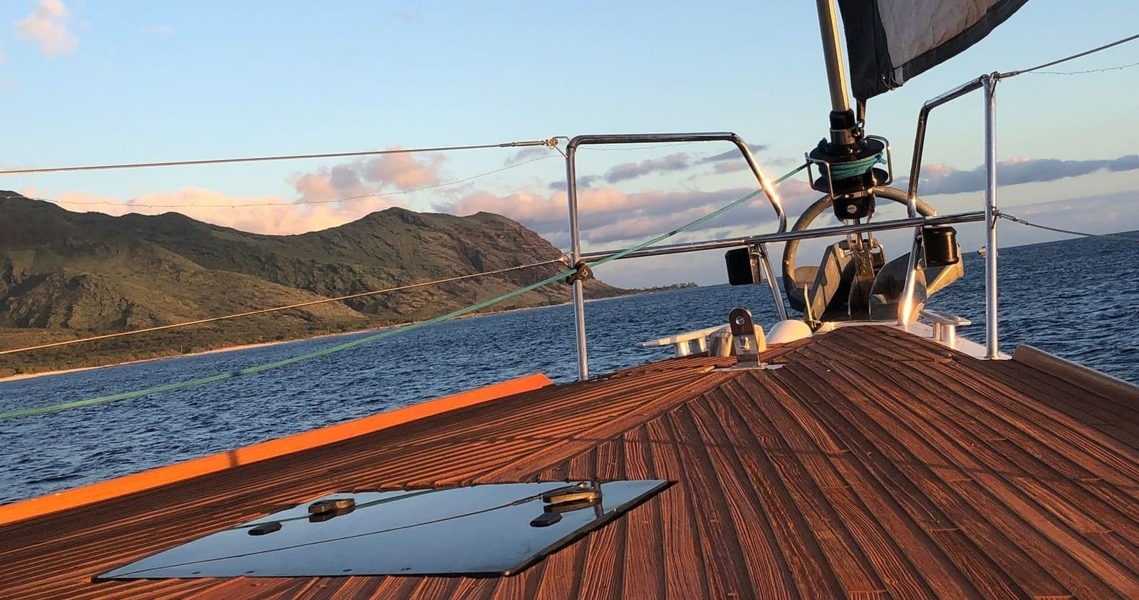 Private Inter-Island Yacht Adventures in Honolulu, Hawaii