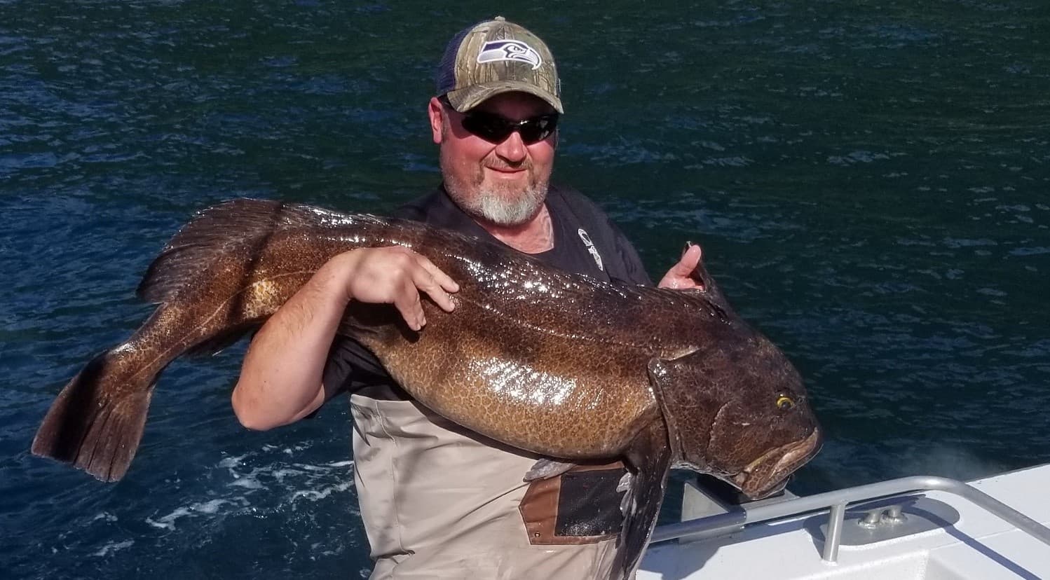 Alaska Lingcod & Salmon Fishing Adventure in Seward