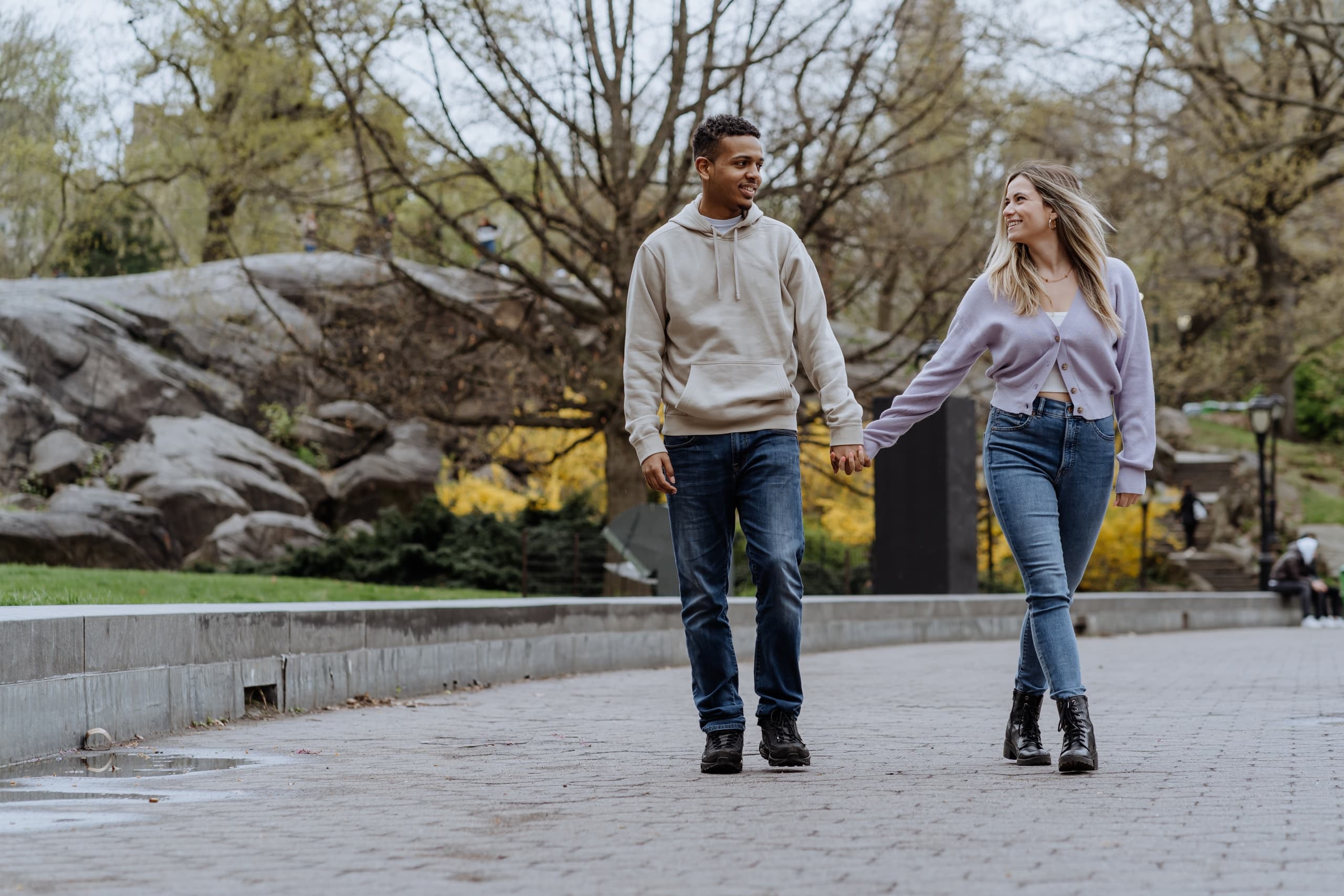 Private Central Park Photoshoot: Capture Iconic NYC Moments in 60 Minutes photo 2