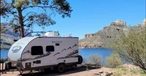 RV Getaways at Apache Lake Marina & Resort