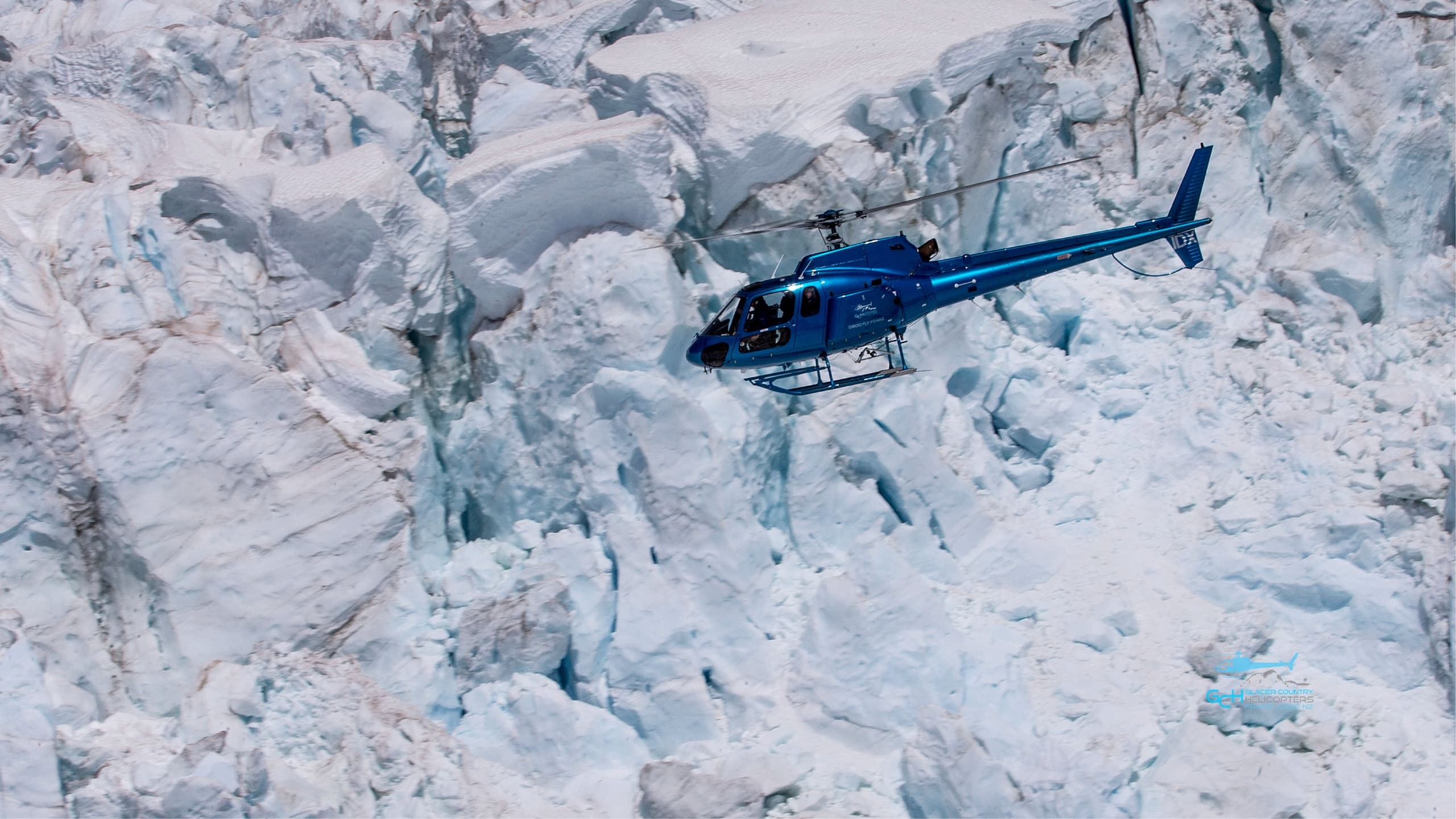 Aerial Glacier Tour with Glacier Country Helicopters