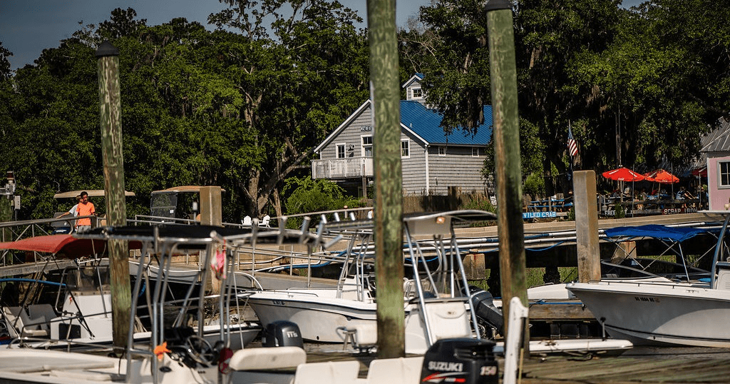Explore Savannah’s Historic River Street and Iconic Ship Tours