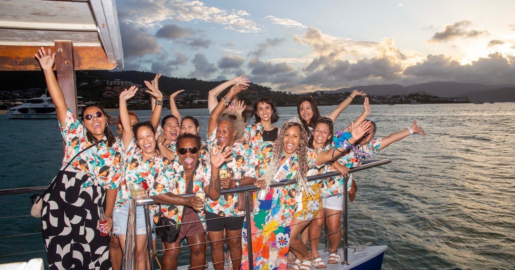 Sundowner Christmas Party: Airlie Beach 2-Hour Sunset Cruise photo 3