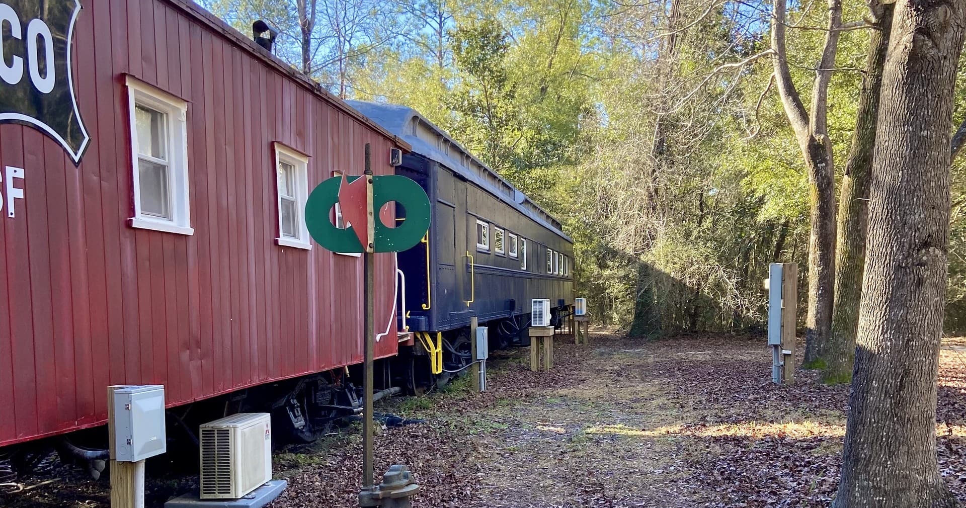 Unique Louisville Train Car Cabin Stay in Milton, Florida