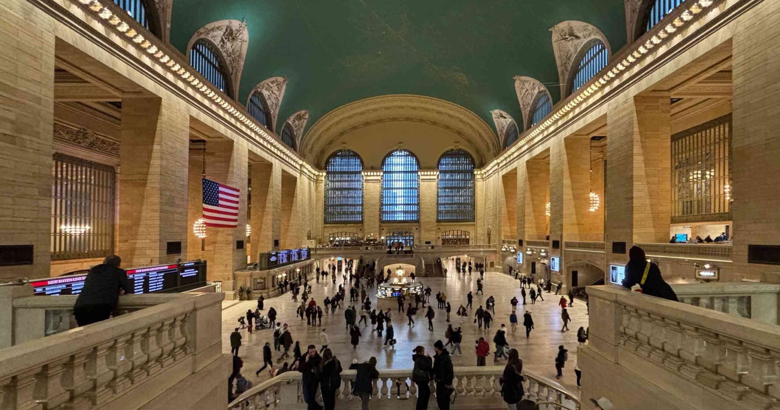 Inside Midtown: An Architect-Led Interior Walking Tour of NYC