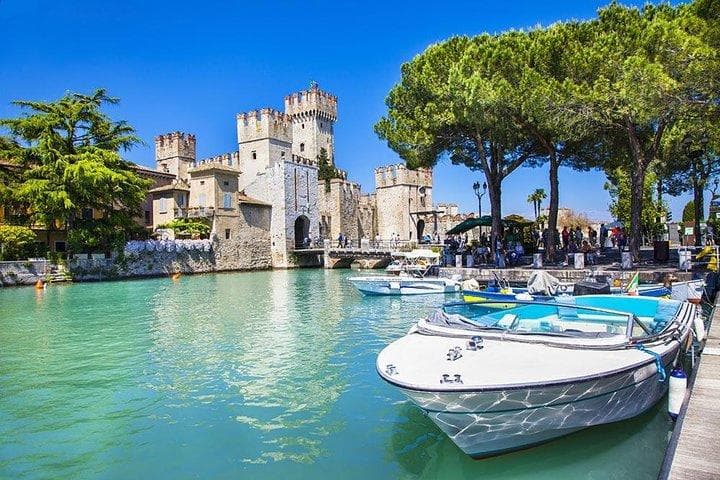 Sirmione Tour with Bologna Tour: Walk & Motorboat in Italy