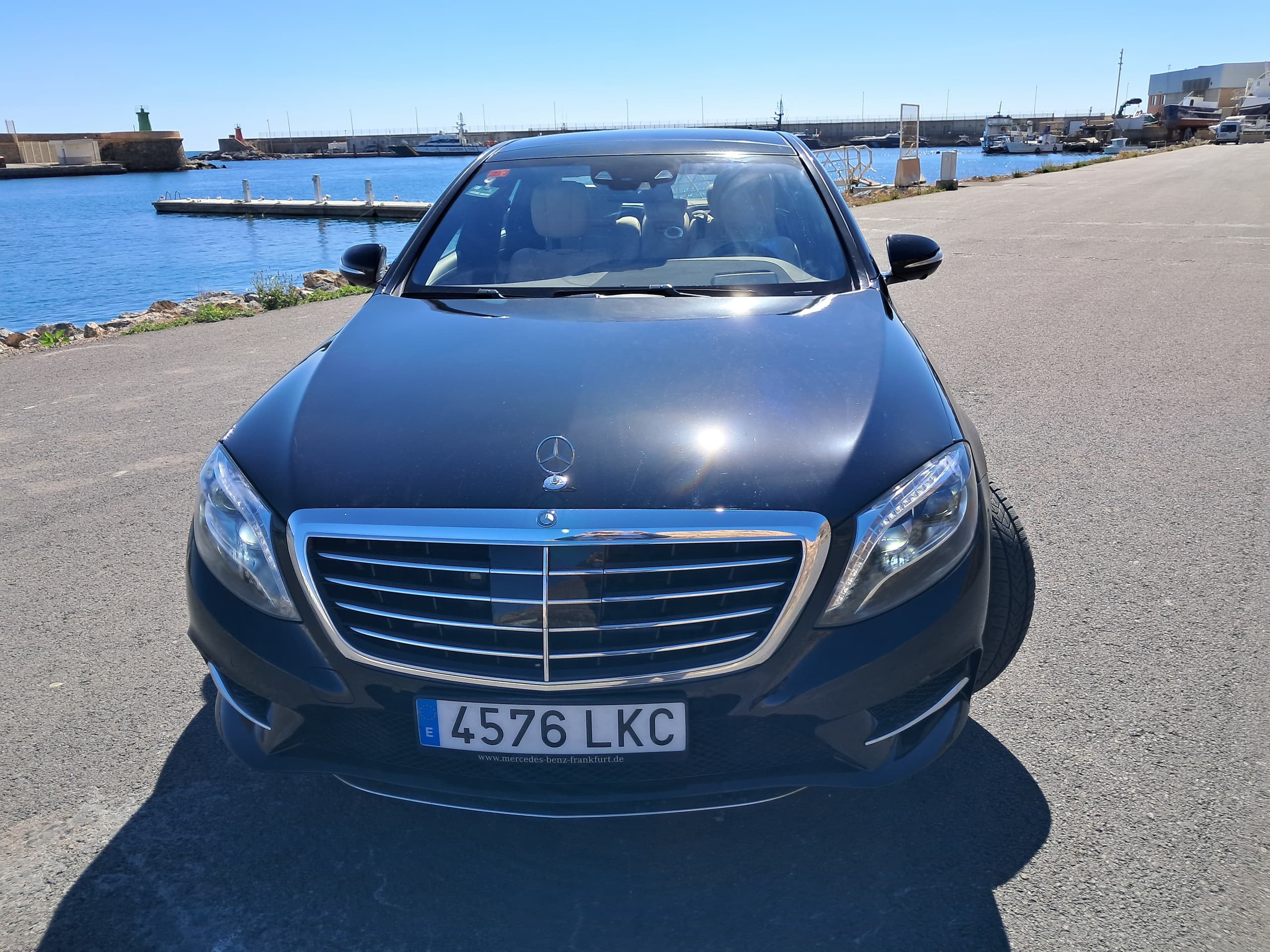 Reliable Airport Transfers: Málaga AGP to Benalmádena with Autos Casado Andalucía