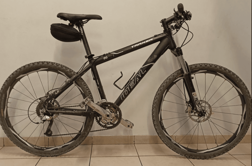 Mountain Biking Adventures with Panorama Bikes in Maroussi