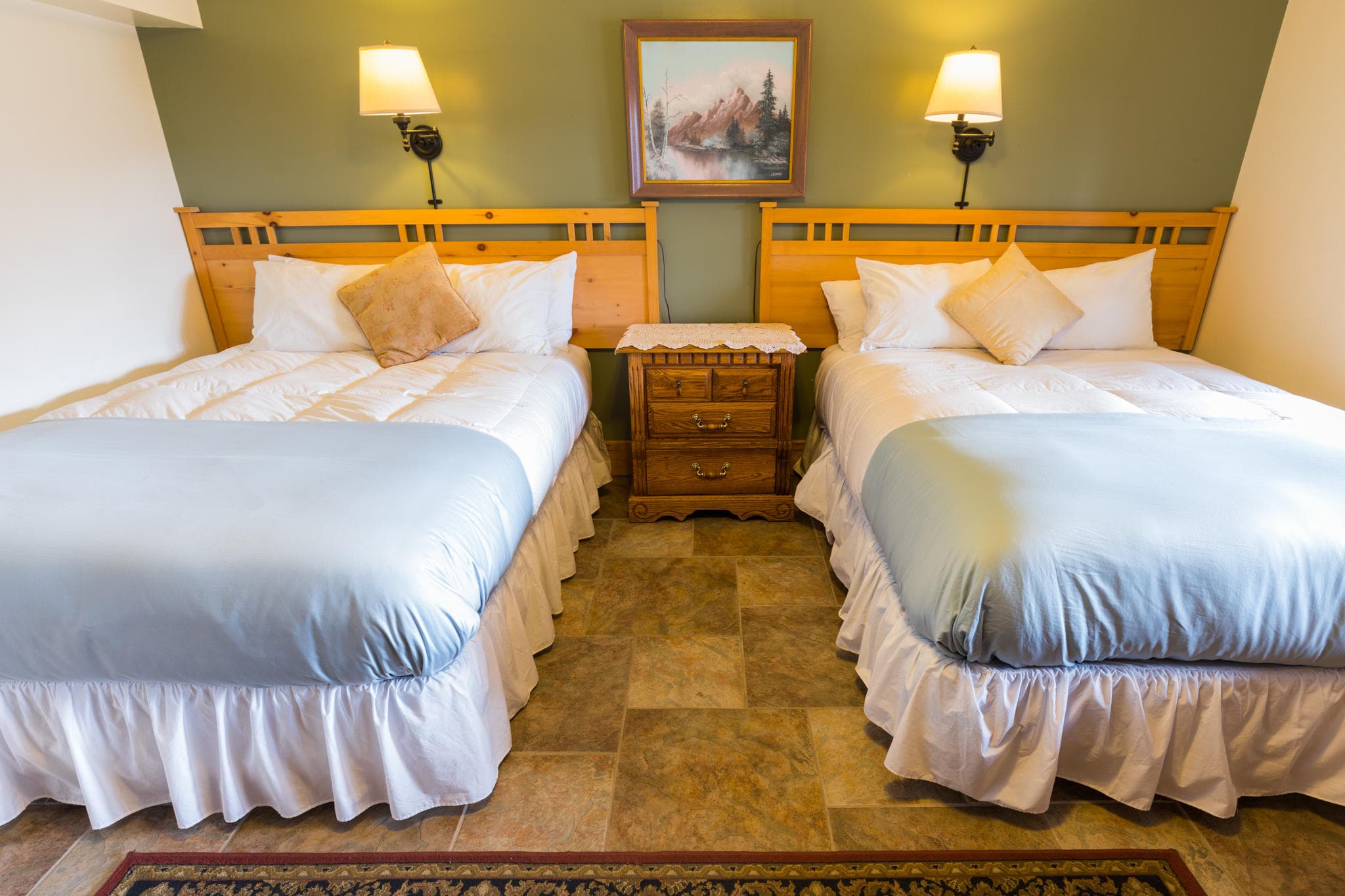 Lodge Accommodation at Black Rapids for Outdoor Enthusiasts photo 1