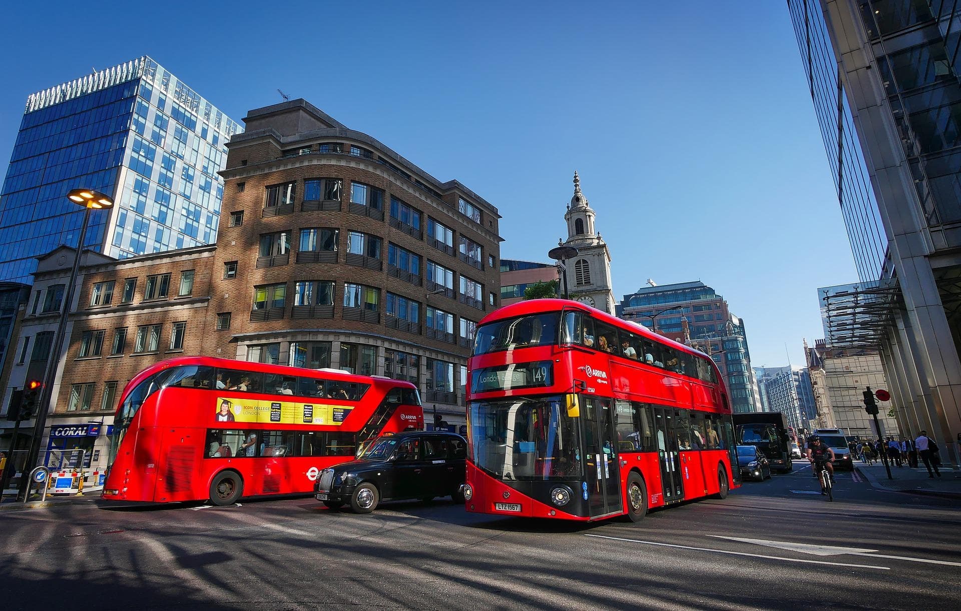 Land Adventures: Build Your Own London Tour with Black Cab Heritage Tours