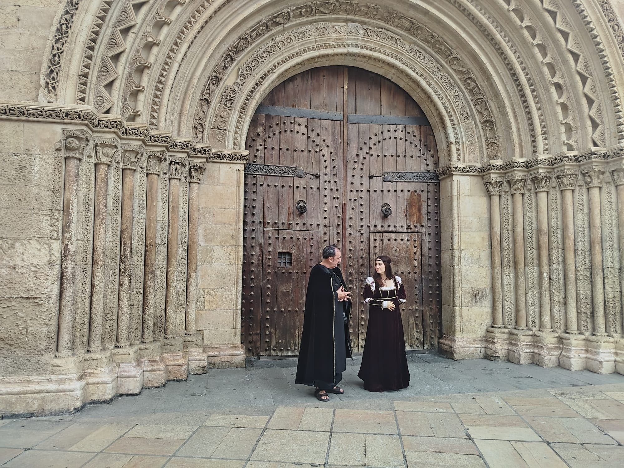 Guided Borja Walking Tour in Valencia from Torres Serranos photo 2