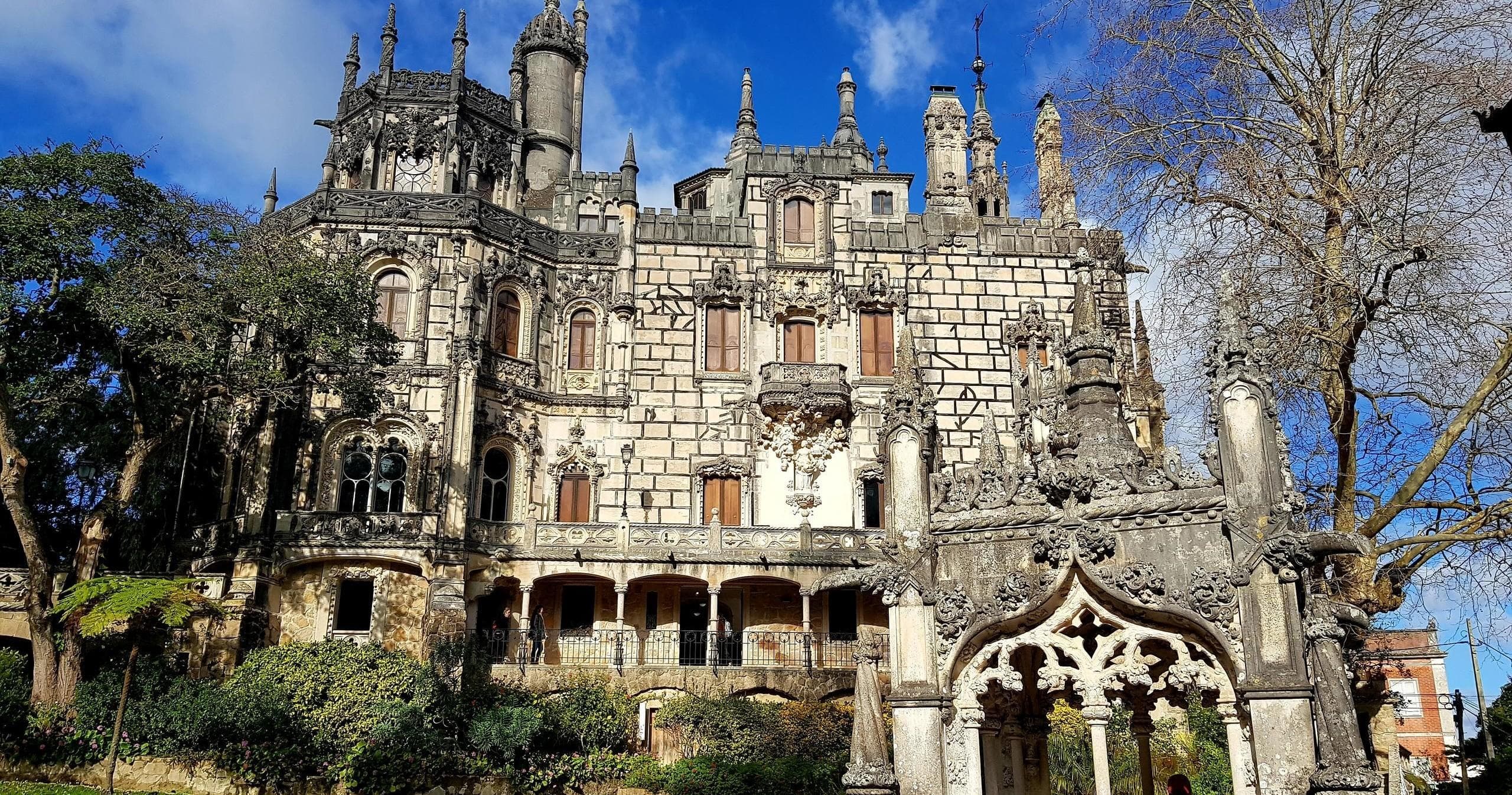 Sintra Day Tour & Wine Tasting with Lisbon on Wheels