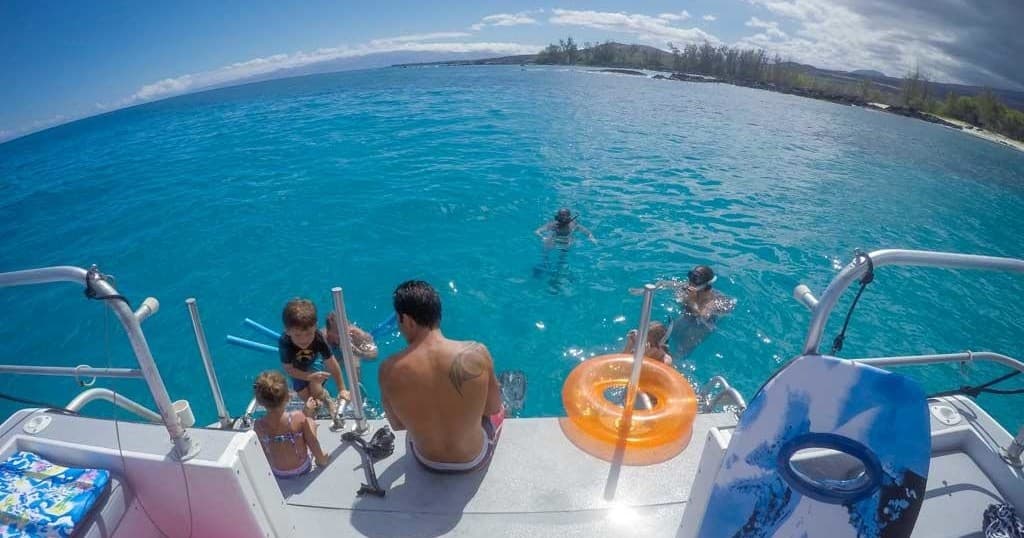 Private Ocean Charters & Snorkeling in Kailua-Kona