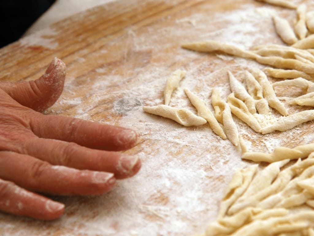 Culinary Adventure in Como with Wellness Como Srls