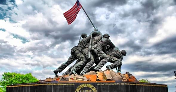 Iwo Jima Memorial flag-raising statue outdoors in Arlington, VA