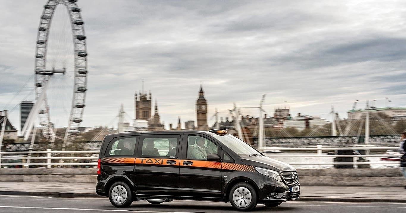 Private London Taxi Tour with Muslim Heritage Focus